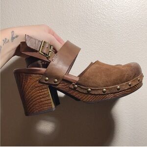 Kork-Ease Leather Clogs